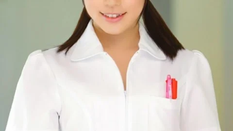 DVAJ-133 [Quick Nuke] Nurse Mairin is attacked by an old man patient. Is this a nightmare? The old man’s dick is thrust into Mairin’s pussy. She resists in vain, but the old man’s dick continues to thrust mercilessly. In the end, he catches